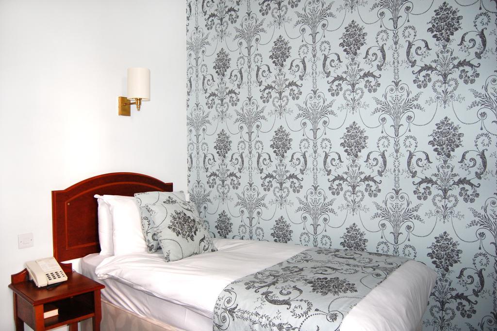 Ellersly House Hotel Edinburgh Oda fotoğraf