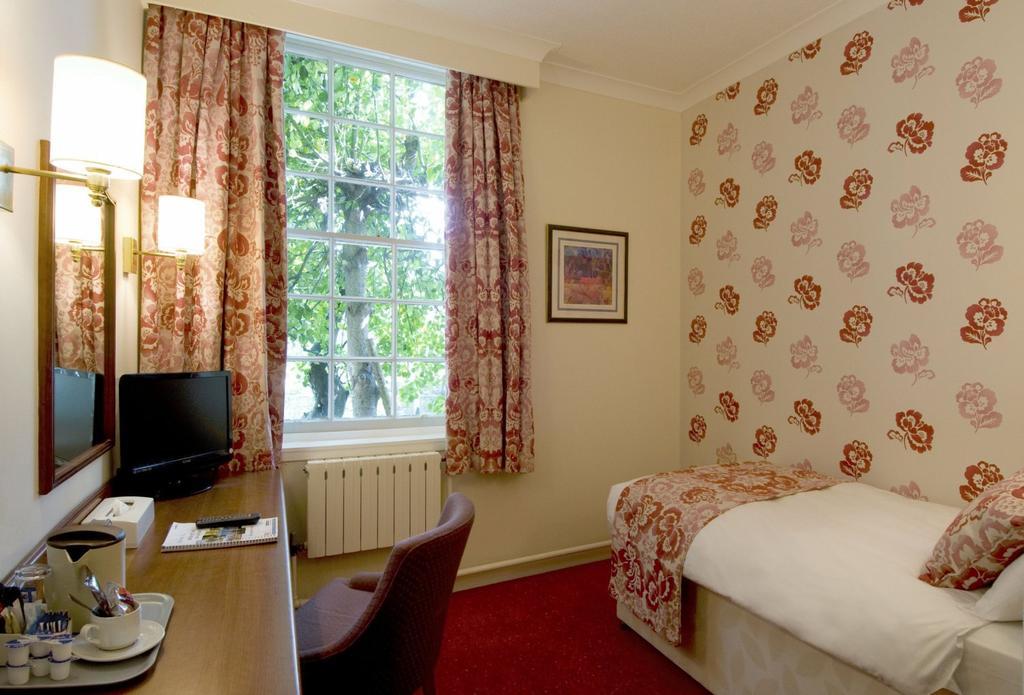 Ellersly House Hotel Edinburgh Oda fotoğraf